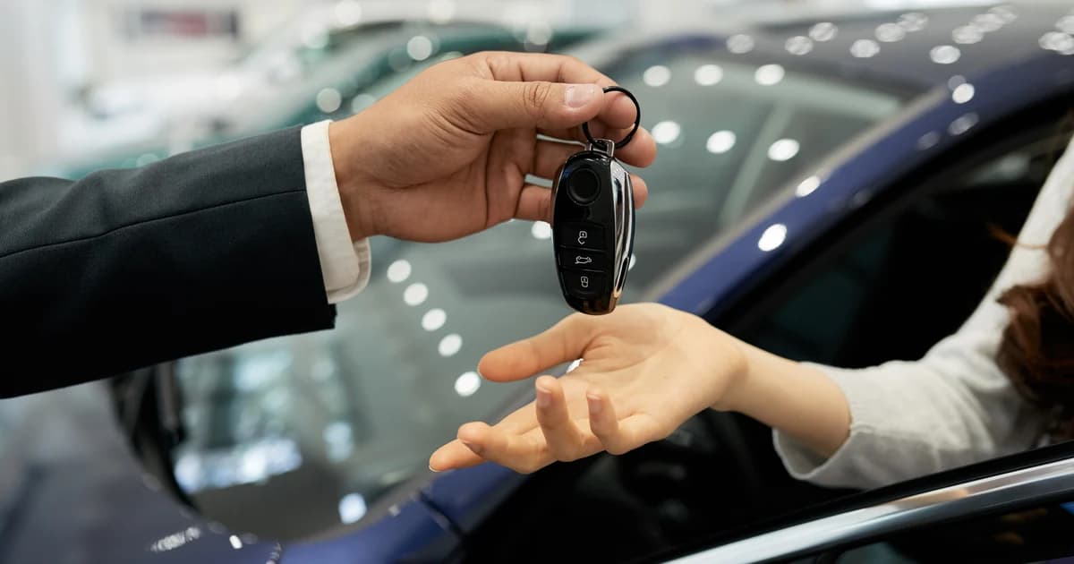 Capa do artigo: Seguro auto por assinatura x tradicional: diferenças reais — Spadina Corretora, corretora de seguros em Campinas